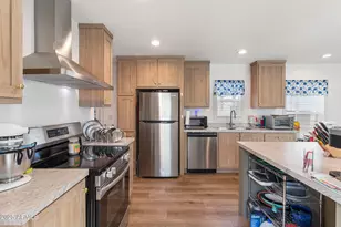 2060 N Center St, Mesa, AZ 85201 - Photo 3