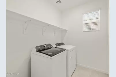 2520 E Grenache Road, San Tan Valley, AZ 85143 - Photo 7