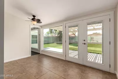 2908 E Michelle Drive, Phoenix, AZ 85032 - Photo 7