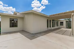 2908 E Michelle Dr, Phoenix, AZ 85032 - Photo 31