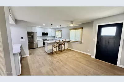 8516 E McDonald Drive, Scottsdale, AZ 85250 - Photo 3