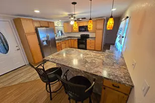 10201 N 99th Ave, Peoria, AZ 85345 - Photo 11