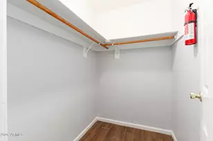 151 E Broadway Rd, Tempe, AZ 85282 - Photo 17