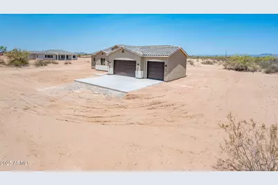 21916 W Duane Lane, Wittmann, AZ 85361 - Photo 5