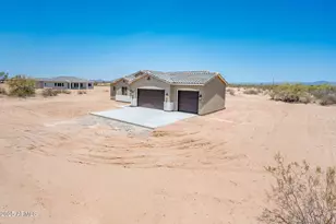 21916 W Duane Ln, Wittmann, AZ 85361 - Photo 5