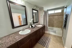 4235 E Betsy Ln, Gilbert, AZ 85296 - Photo 9