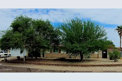 2142 W Kerry Lane, Phoenix, AZ 85027 - Photo 1