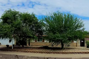 2142 W Kerry Ln, Phoenix, AZ 85027 - Photo 1