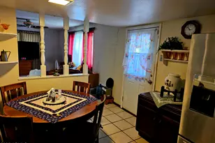 2142 W Kerry Ln, Phoenix, AZ 85027 - Photo 15