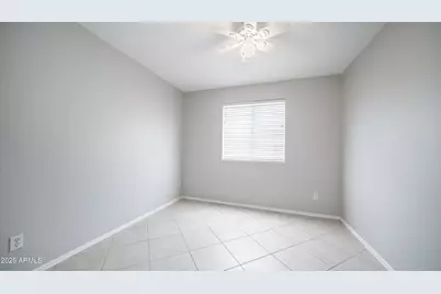 25841 N 66th Drive, Phoenix, AZ 85083 - Photo 15
