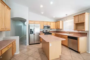 25841 N 66th Dr, Phoenix, AZ 85083 - Photo 7