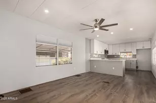 10401 N Cave Creek, Phoenix, AZ 85020 - Photo 1