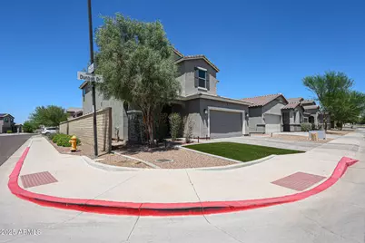 3332 W Dunbar Drive, Phoenix, AZ 85041 - Photo 1