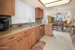 19702 N 98th Ln, Peoria, AZ 85382 - Photo 5