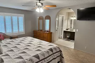 19702 N 98th Ln, Peoria, AZ 85382 - Photo 9