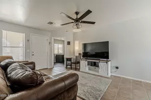 2011 S Clubhouse Dr, Casa Grande, AZ 85194 - Photo 9