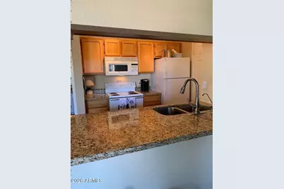 5401 E Van Buren Street #2009, Phoenix, AZ 85008 - Photo 9