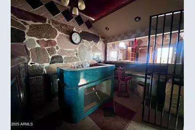 512 W Frontier Street, Eloy, AZ 85131 - Photo 5