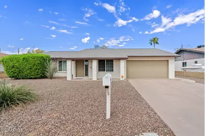 14010 N 42nd, Phoenix, AZ 85053 - Photo 1