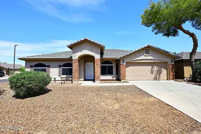 2163 S Tucana Lane, Gilbert, AZ 85295 - Photo 1