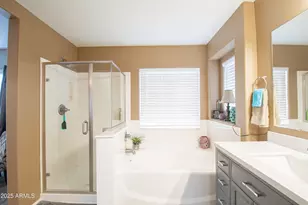 3924 S Napa Ln, Gilbert, AZ 85297 - Photo 19