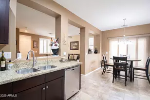 3924 S Napa Ln, Gilbert, AZ 85297 - Photo 11