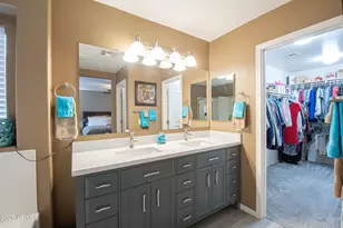 3924 S Napa Ln, Gilbert, AZ 85297 - Photo 17