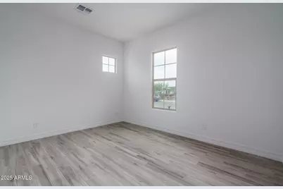 18575 W Sapium Way, Goodyear, AZ 85338 - Photo 27