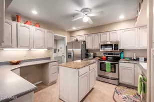 11011 N 92nd St, Scottsdale, AZ 85260 - Photo 5