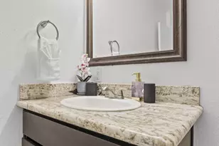 8315 E Devonshire Ave, Scottsdale, AZ 85251 - Photo 21