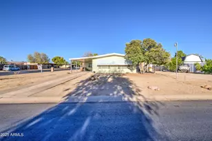 9639 E Sunland Ave, Mesa, AZ 85208 - Photo 43