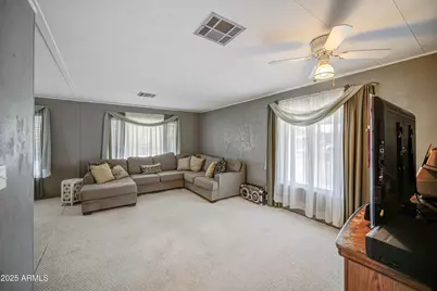 9639 E Sunland Avenue, Mesa, AZ 85208 - Photo 9