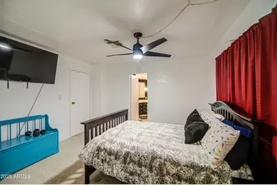 9639 E Sunland Avenue, Mesa, AZ 85208 - Photo 23