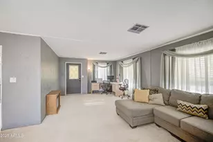 9639 E Sunland Ave, Mesa, AZ 85208 - Photo 11