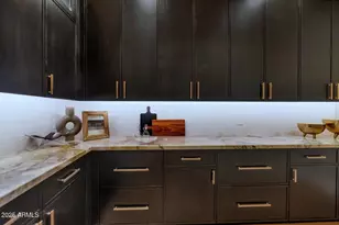 6340 E Sage Dr, Paradise Valley, AZ 85253 - Photo 13