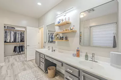 41182 W Robbins Drive, Maricopa, AZ 85138 - Photo 17