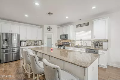 41182 W Robbins Drive, Maricopa, AZ 85138 - Photo 5