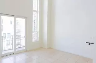 215 E McKinley St, Phoenix, AZ 85004 - Photo 3