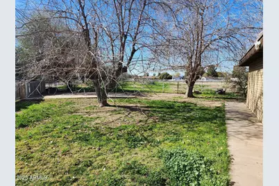 802 N Alzora Way, Tolleson, AZ 85353 - Photo 33