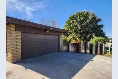 802 N Alzora Way, Tolleson, AZ 85353 - Photo 15