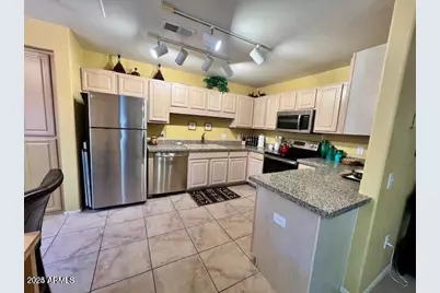 15151 N Frank Lloyd Wright Boulevard #1085, Scottsdale, AZ 85260 - Photo 3