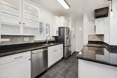 11333 N 92nd Street #1119, Scottsdale, AZ 85260 - Photo 9