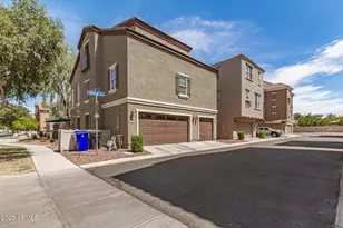 2771 S Bahama Dr, Gilbert, AZ 85295 - Photo 33