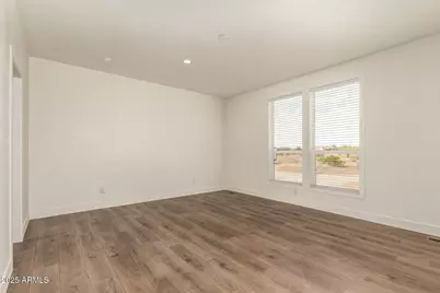 23069 W Milton Drive, Wittmann, AZ 85361 - Photo 11