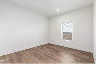 23077 W Milton Drive, Wittmann, AZ 85361 - Photo 17