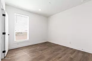 23077 W Milton Dr, Wittmann, AZ 85361 - Photo 21