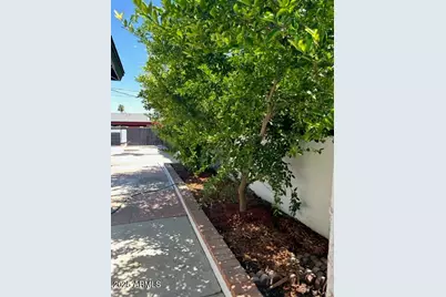 8532 E Indianola Avenue, Scottsdale, AZ 85251 - Photo 15