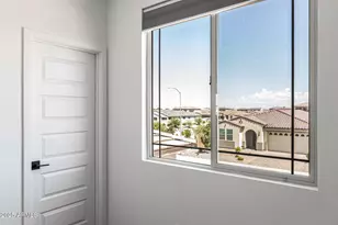 8773 W Medlock Dr, Glendale, AZ 85305 - Photo 45