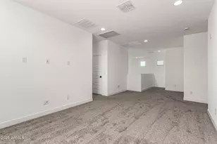 8773 W Medlock Dr, Glendale, AZ 85305 - Photo 25