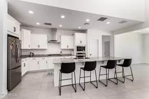 8773 W Medlock Dr, Glendale, AZ 85305 - Photo 19